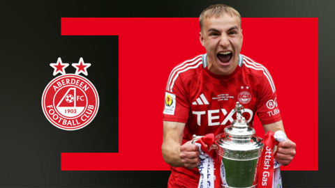 Topi Keskinen with the Scottish Cup in 2025