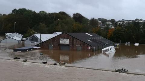 Pensarn afon Tywi