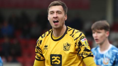 Goalkeeper Jack Stevens has signed a two-year contract at Cambridge United