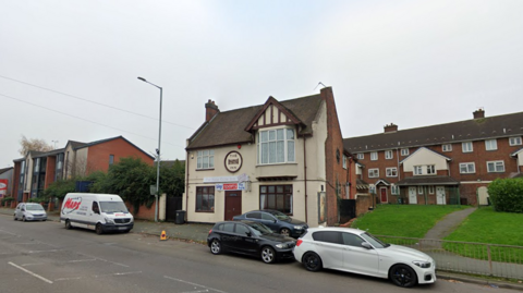The Gate pub, a detached pub on a residential street