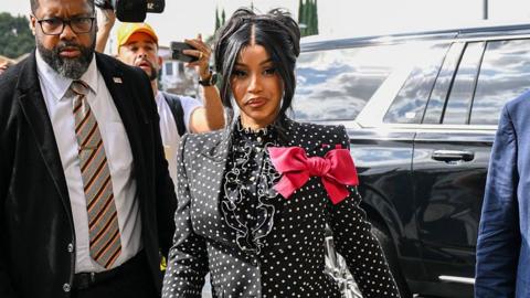 Cardi B seen entering court 