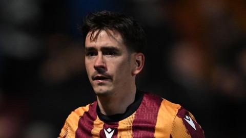 Jamie Walker playing for Bradford City last season  