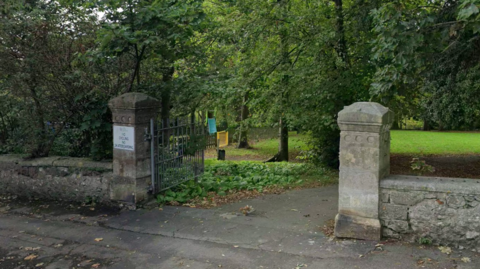 The gates to Grove Park in Weston-super-Mare, with two stone pillars