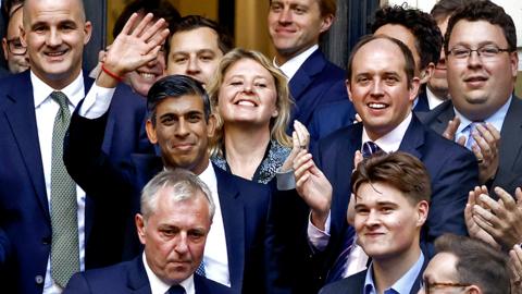 Rishi Sunak surrounded by Tory MPs on 24 October 2022