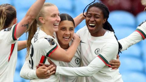 Sam Kerr celebrates