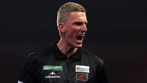 Wessel Nijman roars in celebration