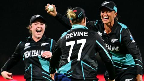 Suzie Bates and Sophie Devine celebrate a wicket