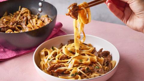 Beef chow fun