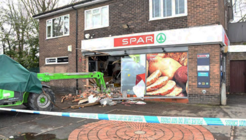 Damaged spar shop