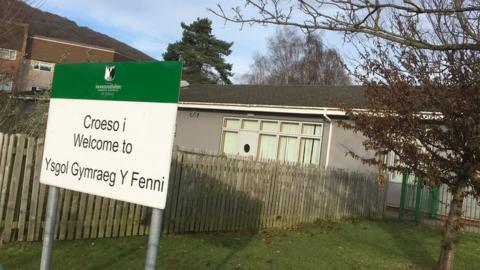 Ysgol Gymraeg Y Fenni