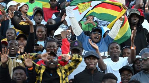 Zimbabwe fans