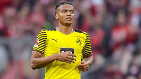 Manuel Akanji