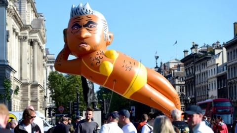 Sadiq Khan balloon