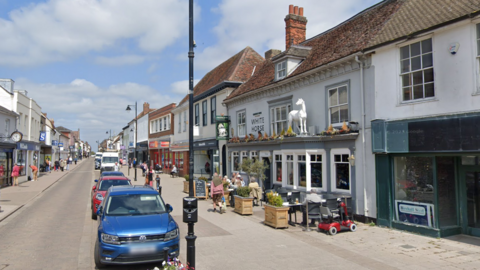 The White Horse pub in North Street, Sudbury