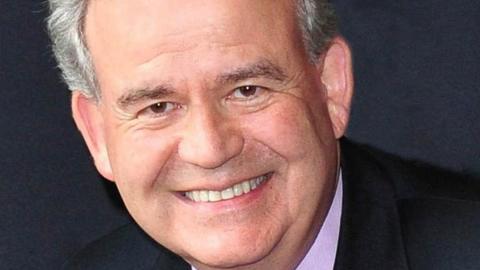 Dr Julian Lewis