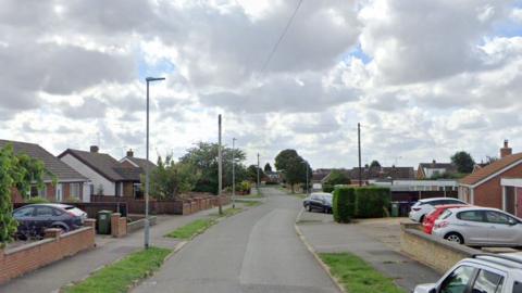 Elm Avenue general view