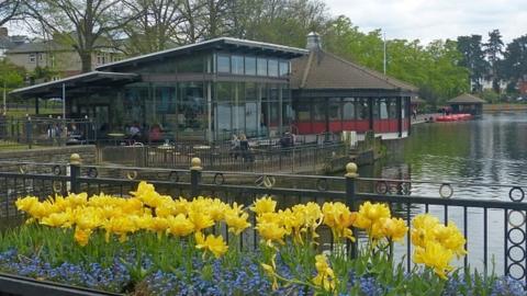 Terra Nova Cafe, Roath Park