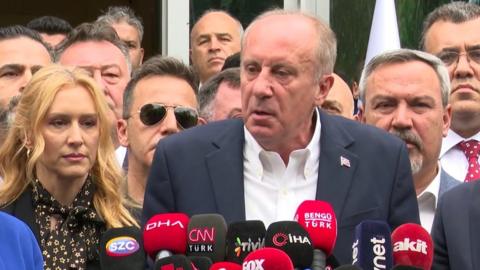 Muharrem Ince talking to reporters