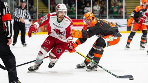 Devils v Steelers