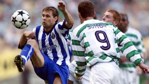 Celtic's Neil Lennon and Chris Sutton (centre) crowd out Nuno Valente