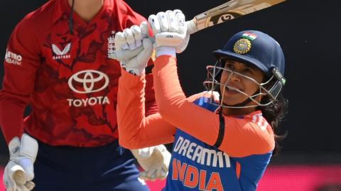 India's Smriti Mandhana