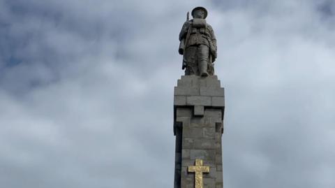 Douglas war memorial featuring a 10ft solder