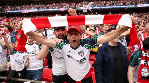Sunderland fans at Wembley