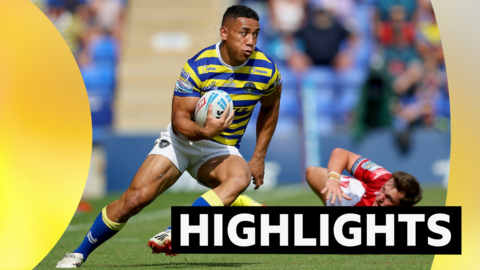 Albert Hopoate of Warrington Wolves in action against HR