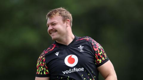 Dewi Lake smiling in training
