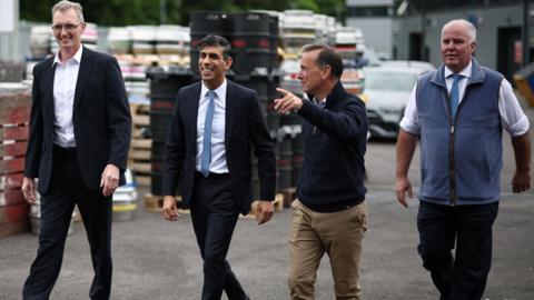 David TC Davies, Rishi Sunak, Alun Cairns and Andrew RT Davies on an early campaign visit to a south Wales brewery