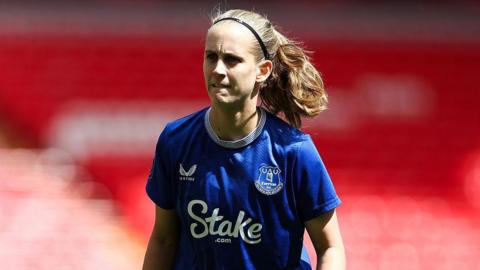 Katja Snoeijs in Everton's blue shirt