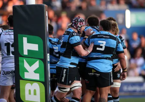 Cardiff celebrate their try