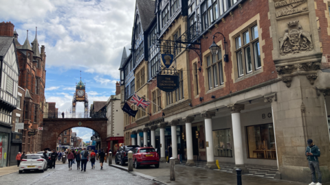 Image shows the exterior of the Grosvenor Hotel in Chester. 