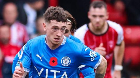 Louie Barry in action for Stockport County