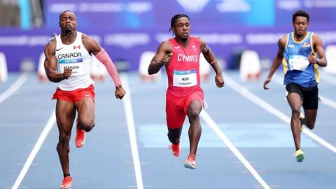 Jeremiah Azu in action at the Commonwealth Games