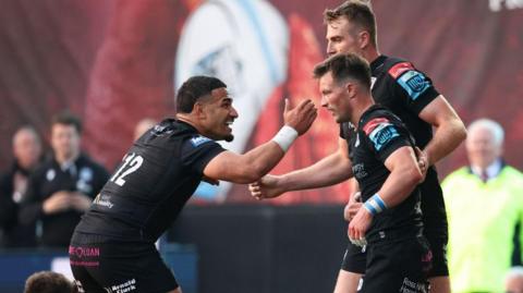 Glasgow Warriors celebrate