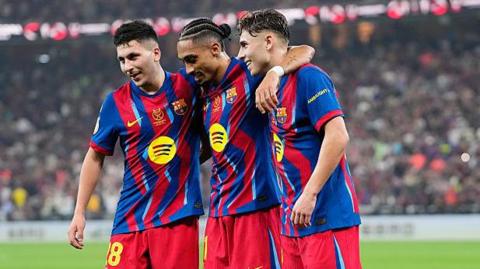 Barcelona celebrate beating Athletic Bilbao