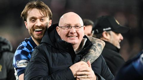 Falkirk celebrate