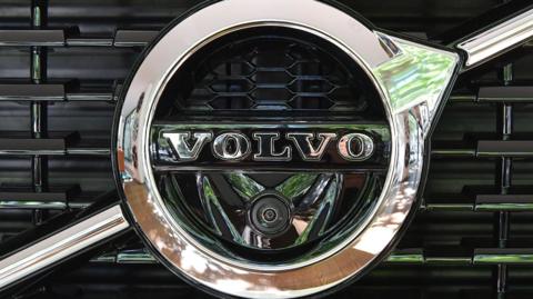 Volvo badge