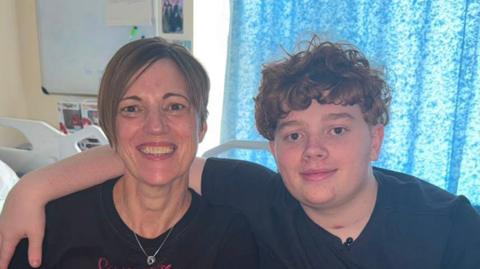 Melanie and her 17-year-old son Flynn. 