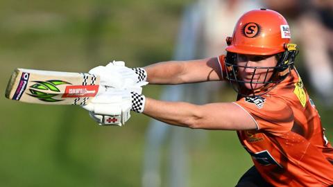 Perth Scorchers batter Beth Mooney plays a shot
