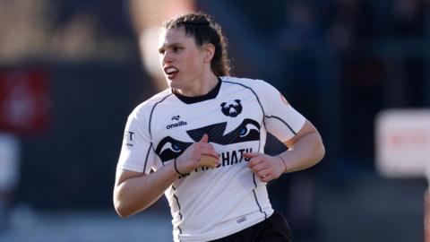 Ilona Maher on the field during the Premiership Women's Rugby semi-final