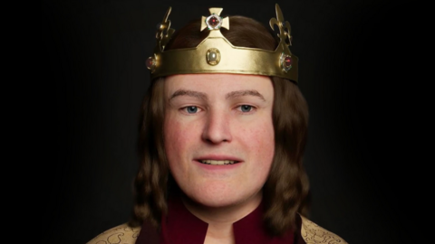 A CGI image of King Richard II wearing a gold crown