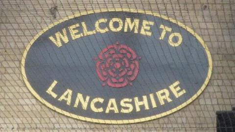 Welcome to Lancashire sign