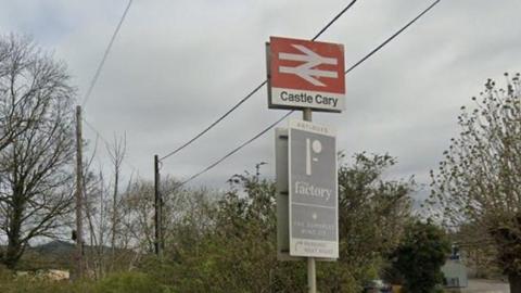 The sign for castle Cary station