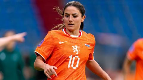 Danielle van de Donk of the Netherlands looks on during the UEFA Women's Nations League