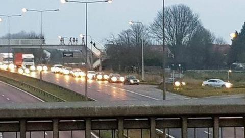 Cars queuing to leave the A63 at the Brough junction