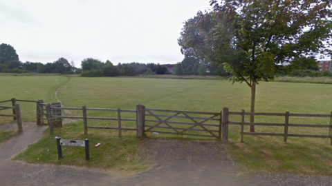 Image shows the field linking Webb Close and Kyrkeby in Letchworth