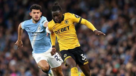 Mateus Mane playing for Wolves 