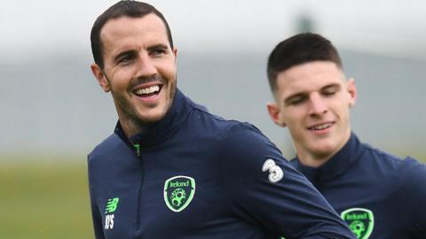 John O'Shea and Declan Rice during a Republic of Ireland training session in 2018